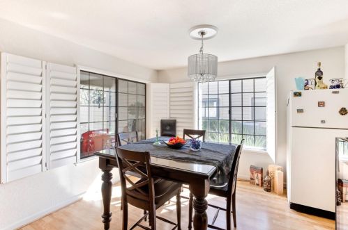 954 Cross St, Woodland CA  95695-4128 exterior