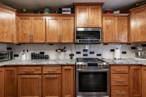 956 J St, Los Banos CA  93635-4321 exterior