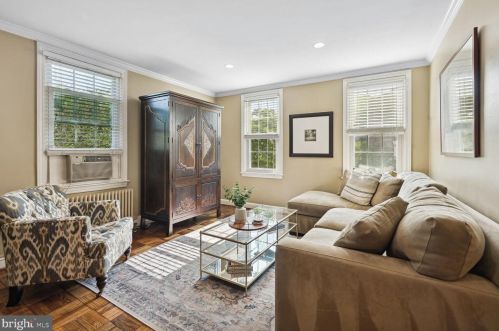 2718 Ordway St, Washington, DC 20008-5041