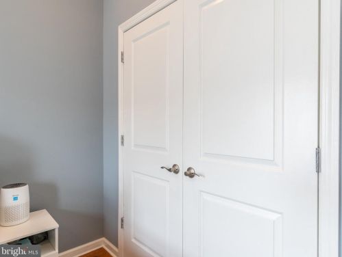 2426 Hicks St, Philadelphia PA  19145-4405 exterior
