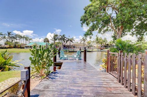 614 Eagle Dr, Delray Beach, FL 33444-1841