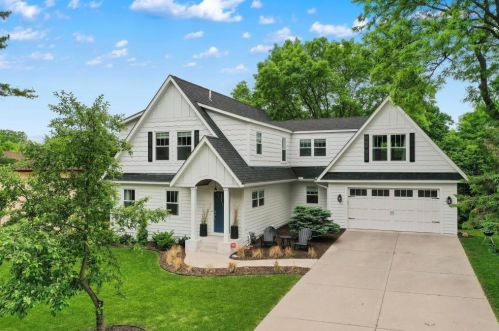 5816 Arbour Ave, Minneapolis, MN 55436-2519