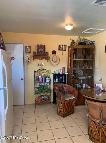 885 Post Rd, Mescal, AZ 85602-7020
