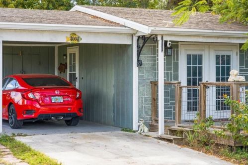 4004 Rose Ave, Naples, FL 34112-6776