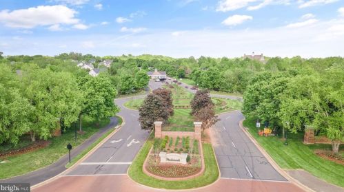 6352 Cullen Pl, Haymarket VA  20169-5400 exterior