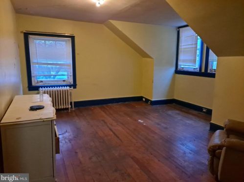 1339 Dekalb St, Norristown PA  19401-3403 exterior