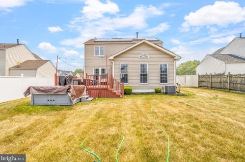 18 Elsworth Dr, Erial NJ  08081-4427 exterior