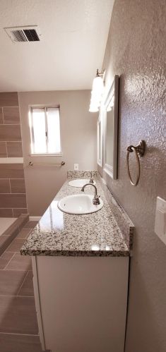 2417 Orchard Park Way, Modesto CA  95355-9254 exterior