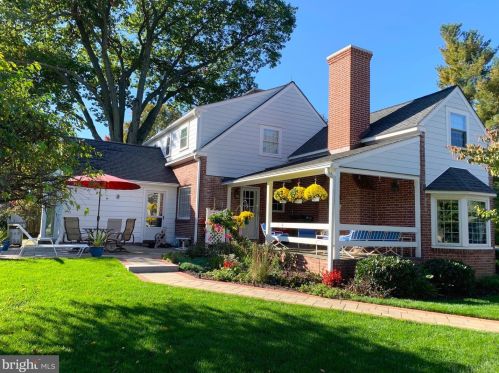 109 Arlington Rd, Paoli, PA 19301-1101