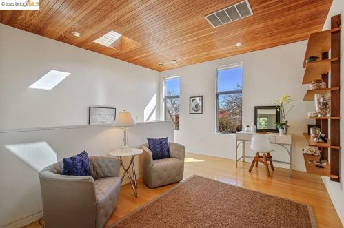 1441 Fairview St, Berkeley CA 94703-2442 exterior