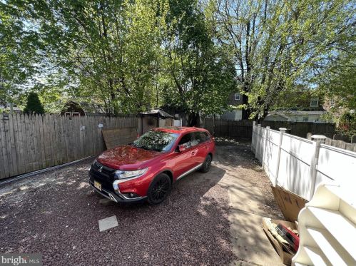 1459 Chambers St, Trenton NJ  08610-5807 exterior