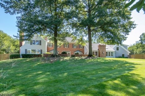 154-3 Mountainview Ln, Bernardsville, NJ 07924-1017
