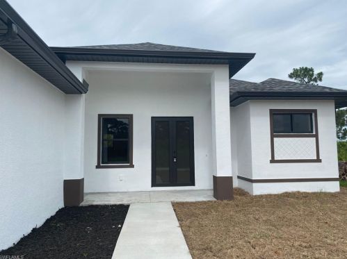 3217 41st St, Lehigh Acres, FL 33976-4608