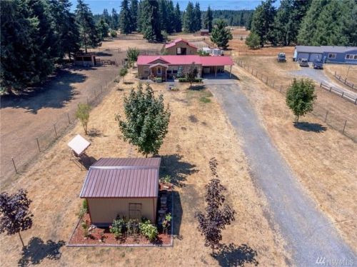 11607 Vail Rd, Yelm, WA 98597-8425
