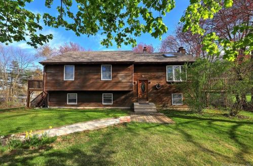 5 Kimann Dr, Terryville, CT 06786-4621