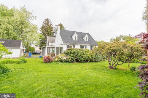 203 Fourth Ave, Newtown Square, PA 19073-4514