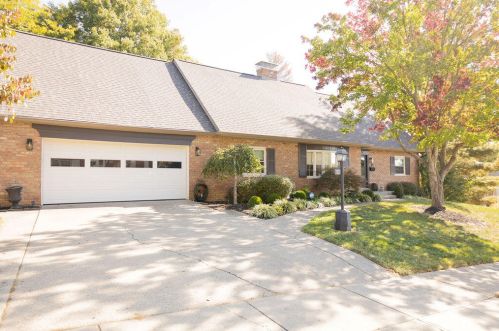 52 Madonna Pl, Newport, KY 41075-1951