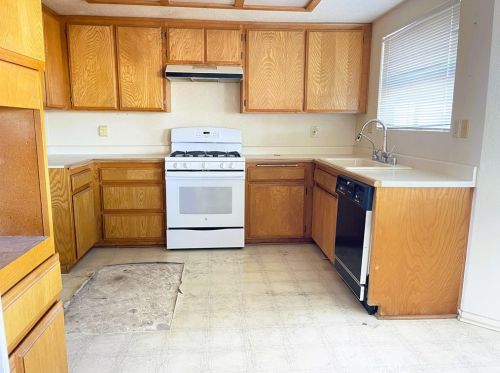 26323 Corona Dr, Helendale CA  92342-7756 exterior