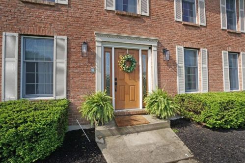 1819 Chapel Woods Dr, Stonelick, OH 45103-9763