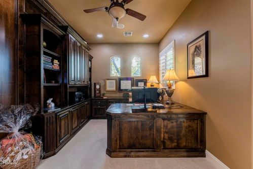 840 Fairway Dr, Bakersfield CA 93309-2416 exterior