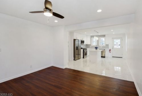 5 Lafayette Ave, East Orange, NJ 07017-4609