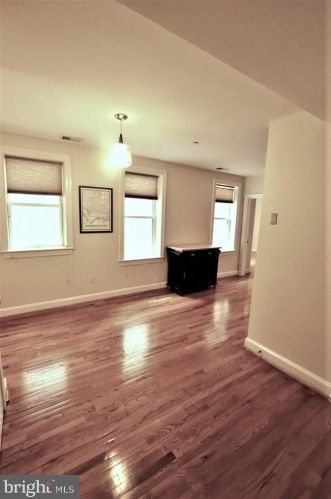 1361 Irving St, Washington, DC 20017-2453