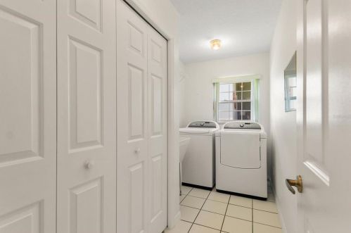 114 Rdg Vw Dr, Davenport FL 33837-5563 exterior