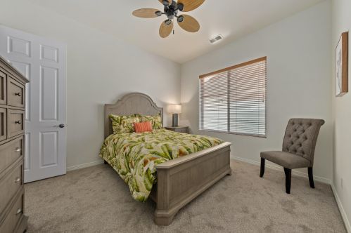 56430 Muirfield Vlg, La Quinta CA  92253-7648 exterior