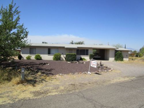 1657 Sage Pt, Safford, AZ 85546-9320