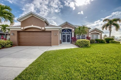 1217 11th Ave, Cape Coral, FL 33991-2656