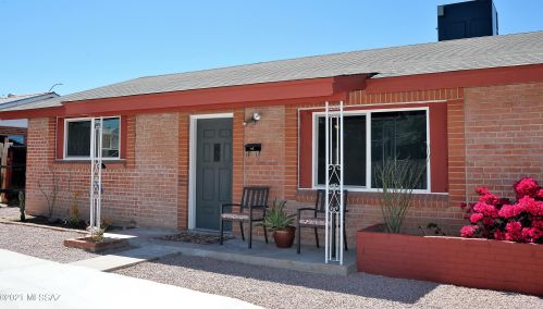 107 Arcadia Ave, Tucson, AZ 85711-3008