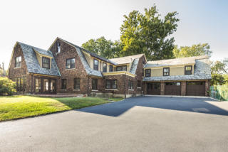 737 Westminster Ave, Elizabeth, NJ 07208-2344