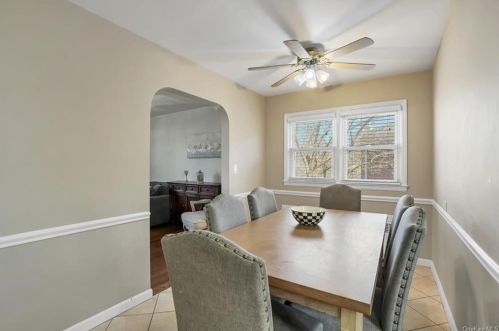 34 Kenyon Pl, Mount Vernon NY  10552-3018 exterior