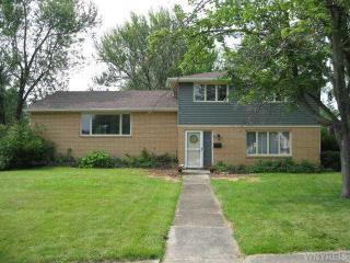 45 Hampton Ct, Buffalo, NY 14221-4301