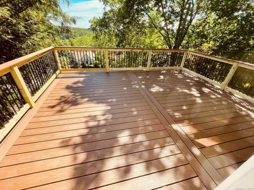 50 Ivy Hill Rd, Mahopac NY  10541-1208 exterior