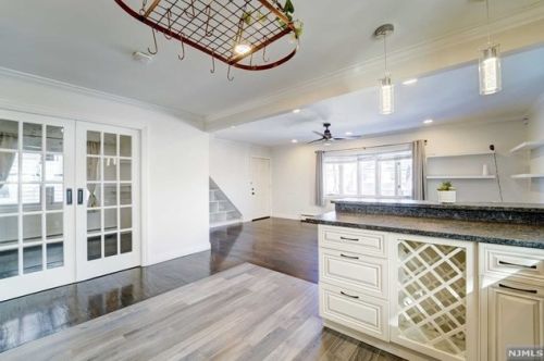 101 Manchester Pl, Newark NJ  07104-1703 exterior