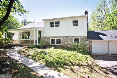 1396 Harris Rd, Dresher PA  19025-1104 exterior