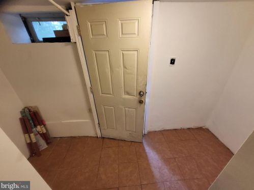 934 State St, Camden NJ  08102-1713 exterior