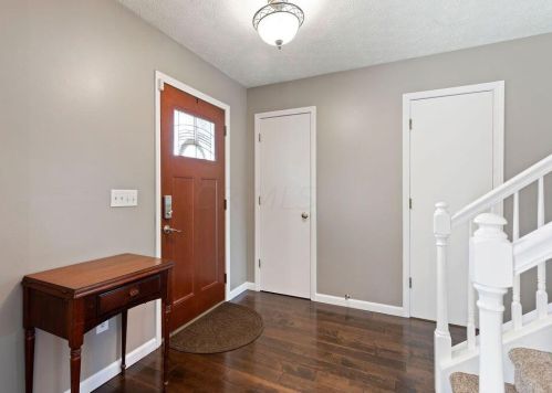 455 Scioto Meadows Blvd, Darbydale, OH 43123-9366
