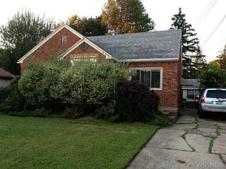 16 Wiesner Rd, Buffalo, NY 14218-2917