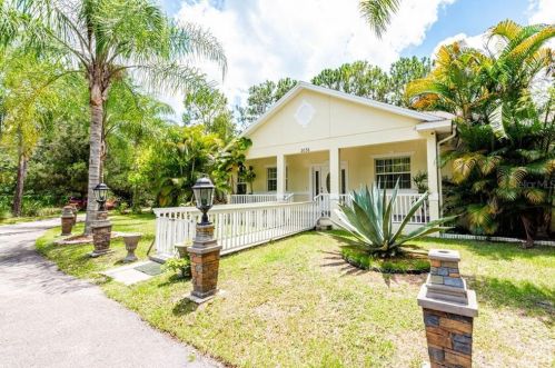 2038 6th St, Orlando, FL 32820-2125