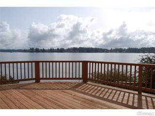 7942 Noble View Ln, Olympia, WA 98502-9629