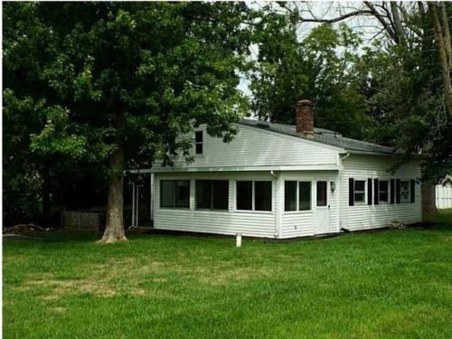 9727 Lakeshore Dr, Huntsville, OH 43324-9638