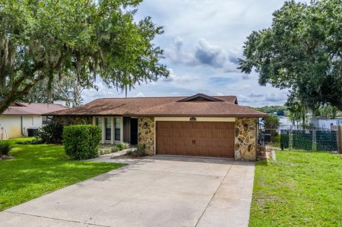 3608 Lake Dr, Land O Lakes, FL 34639-4649