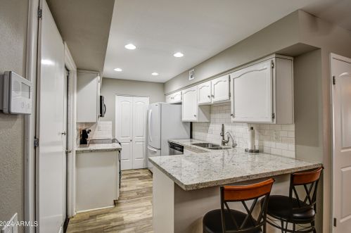 398 Leisure World, Mesa AZ  85206-3115 exterior