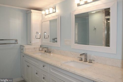 9657 Randall St, Laurel DE  19956-4314 exterior