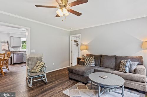 35752 Traci Dr, Laurel DE  19956-4609 exterior