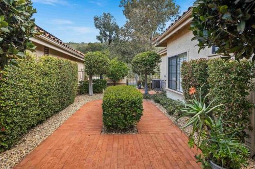 28782 Vista Valley Dr, Vista CA  92084-2223 exterior