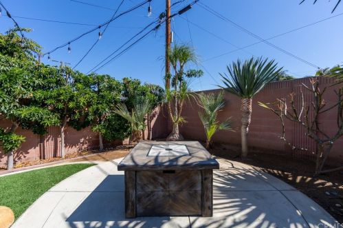 5938 Sunfield Ave, Lakewood CA  90712-1823 exterior