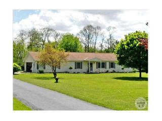 2370 Possum Rd, Springfield, OH 45502-8812